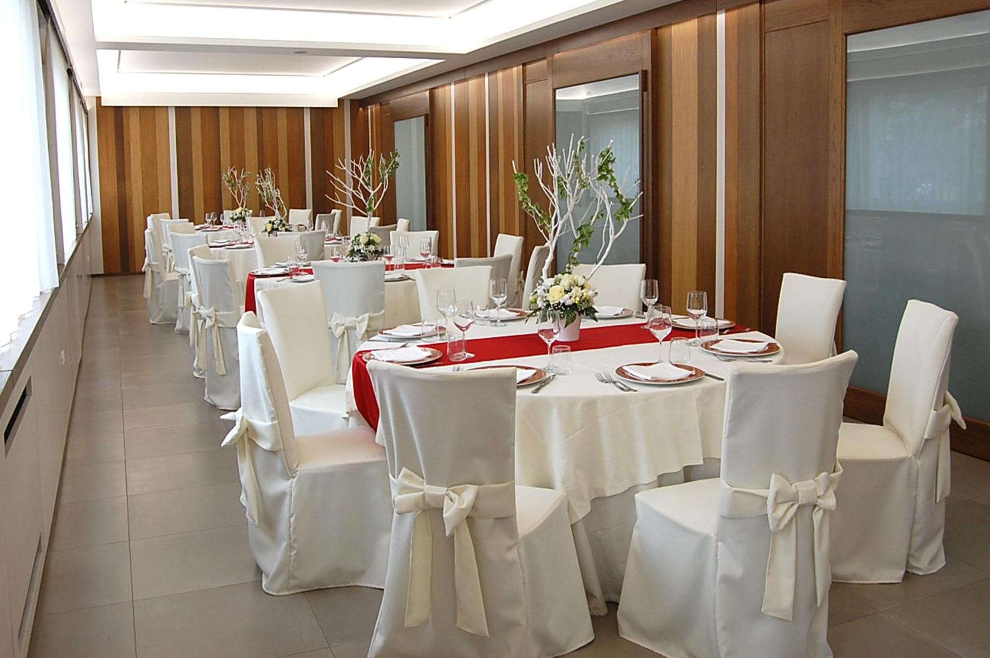 Hotel Ristorante Donato Calvizzano Exteriör bild
